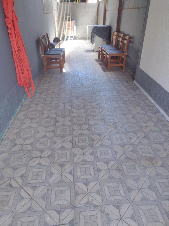 Chalé Casa Grande Toninhas 1 *